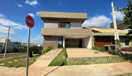 Sobrado à venda no Condomínio Residencial Villa D'Áquila com 288m² | 3 suítes e 4 vagas de garagem.