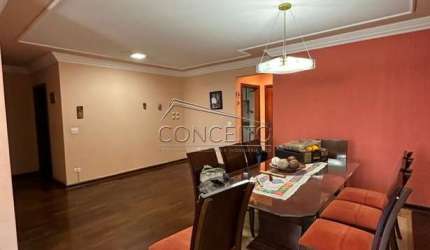 Apartamento à venda no Edifício Tiradentes com 110 m² | 3 dormitórios, sendo 1 suíte e 1 vaga de garagem.
