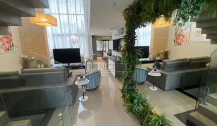 Sobrado à venda no Condomínio Villa Bela Vista com 316m² | 4 dormitórios sendo 1 suíte e 4 vagas de garagem.