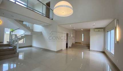Sobrado de alto padrão à venda no Condomínio Terras de Piracicaba com 480,99 m² | 4 suítes com closet e 6 vagas de garagem
