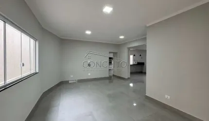 Casa térrea no bairro Parque Santa Cecília com 220 m² | 3 dormitórios, sendo 1 suíte e 3 vagas de garagem cobertas.