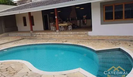 Casa com 3 dormitórios à venda, 406 m² por R$ 2.800.000,00 - Centro - Jarinu/SP