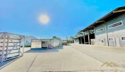 Galpão à Venda no Distrito Industrial de Jundiaí – 10.000m² de Terreno | 3.500m² de Área Construída | 700m² de Escritório