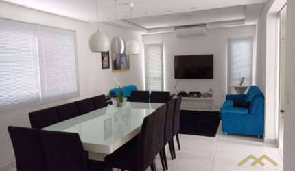 Sobrado com 4 dormitórios à venda, 279 m² por R$ 1.590.000,00 - Horto Santo Antonio - Jundiaí/SP