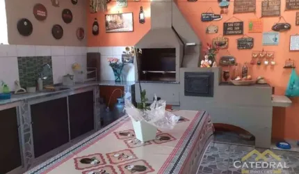 Casa com 4 dormitórios à venda, 245 m² por R$ 650.000,00 - Jardim Caçula - Jundiaí/SP