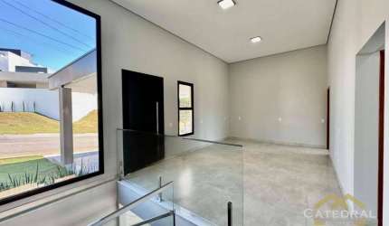 Sobrado com 3 dormitórios à venda, 257 m² por R$ 1.690.000,00 - Jacaré - Cabreúva/SP