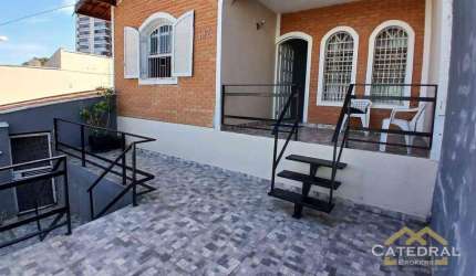 Casa com 4 dormitórios à venda, 209 m² por R$ 1.100.000,00 - Vila Progresso - Jundiaí/SP