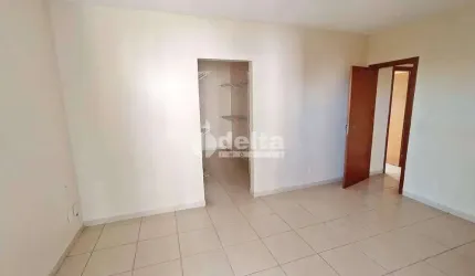 Apartamento disponível para venda no bairro Chácaras tubalina em Uberlândia-Mg