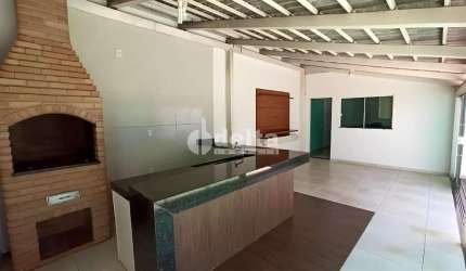 Casa residencial disponível para Locação no bairro Nova Uberlândia em Uberlândia-MG