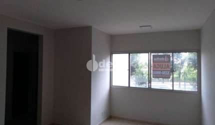 Apartamento disponível para locação no bairro Santa Mônica em Uberlândia-MG