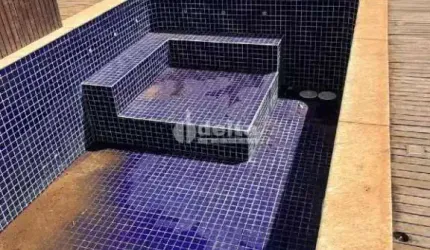 Casa residencial disponível para venda no bairro Tibery em Uberlândia-MG