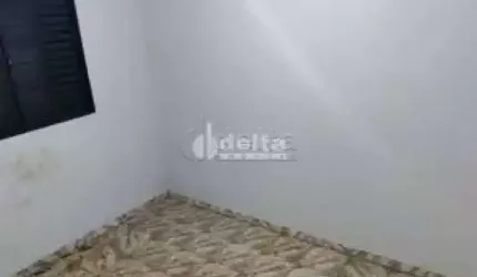Casa residencial disponível para venda no bairro Pampulha em Uberlândia-MG