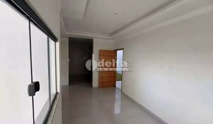 Apartamento para venda no bairro Laranjeiras em Uberlândia-MG