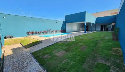 Casa disponível para venda no bairro Daniel Fonseca em Uberlândia-MG