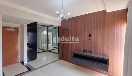Cobertura  disponível para venda no bairro Brasil em Uberlândia-MG