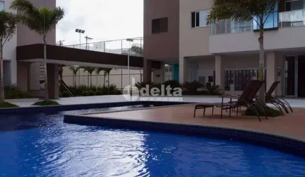 Cobertura  disponível para venda no bairro Santa Mônica em Uberlândia-MG