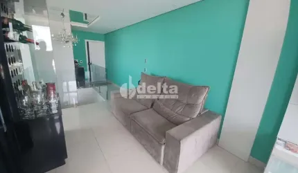 Cobertura disponível para locação e venda no bairro Tibery em Uberlândia-MG