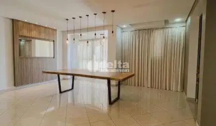 Apartamento disponível para locação no bairro Centro em Uberlândia-MG