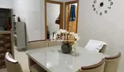 Casa residencial disponível para venda no Bairro Jardim Europa em Uberlândia-MG