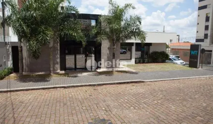 Prédio disponível para venda no bairro Osvaldo Rezende em Uberlândia-MG