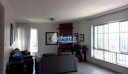 Apartamento disponível para locação e venda no bairro Centro em Uberlândia-MG