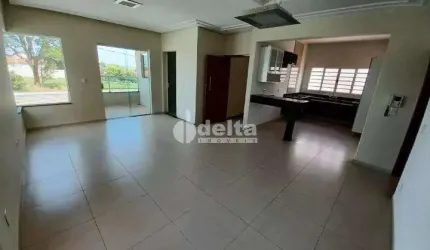 Casa residencial disponível para venda no bairro Jardim Inconfidência em Uberlândia-MG