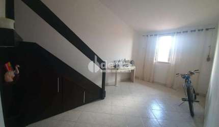 Apartamento disponível para venda no bairro Planalto em Uberlândia-MG