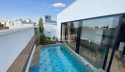 Casa no condomínio Varanda Sul disponível para venda em Uberlândia-MG