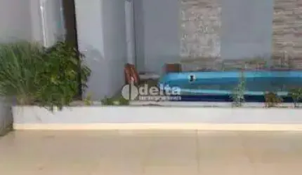 Casa residencial disponível para venda no bairro Pampulha em Uberlândia-MG