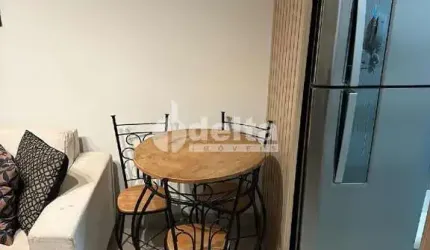 Apartamento disponível para venda no bairro Umuarama em Uberlândia-MG