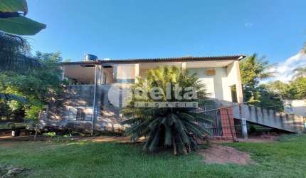 Chácara Residencial disponível para Venda no bairro Área Rural em Uberlândia-MG
