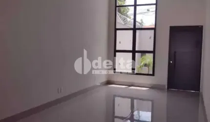 Casa residencial disponível para venda no bairro Novo Mundo em Uberlândia-MG