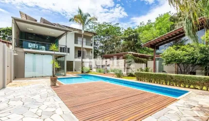 Casa residencial disponível para locação e venda no bairro Cidade Jardim em Uberlândia-MG.