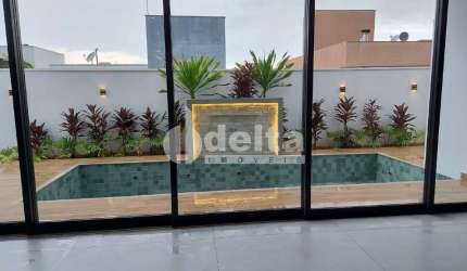 Casa no condomínio Jardins Gênova disponível para venda em Uberlândia-MG