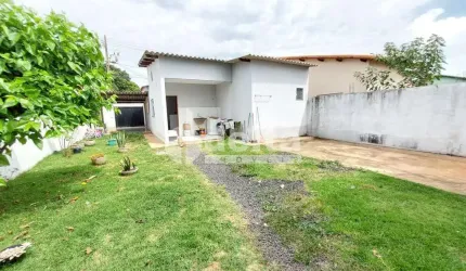 Casa residencial disponível para venda no bairro Aclimação em Uberlândia-MG