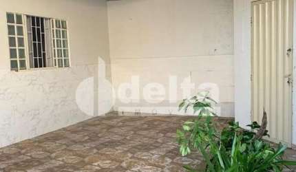 Casa Residencial disponível para venda no bairro Cidade Jardim em Uberlândia-MG