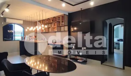 Casa residencial disponível para venda no bairro Tabajaras em Uberlândia-MG