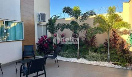 Casa Residencial Padrão em Uberlândia