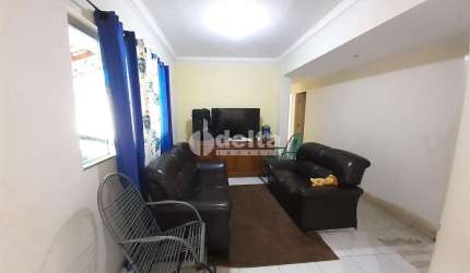 Apartamento disponível para venda no bairro Umuarama em Uberlândia-MG