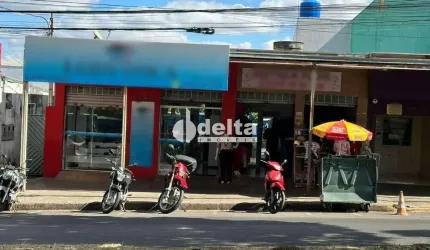 Casa Residencial disponível para venda no bairro Tibery em Uberlândia-MG