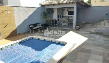 Casa no condomínio Gavea Hill 2 disponível para venda em Uberlândia-MG