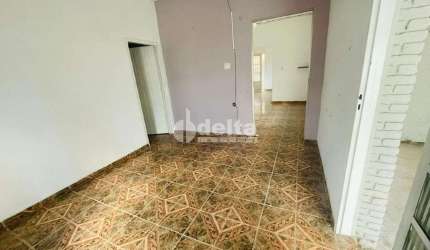 Casa residencial disponível para venda no Bairro Jaraguá em Uberlândia-MG