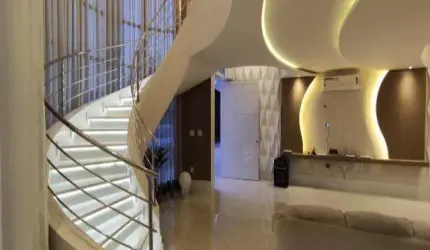 Casa no condomínio Morada do Sol disponível para venda em Uberlândia-MG
