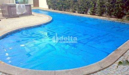 Casa no condomínio Gavea Hill 1 disponível para venda em Uberlândia-MG
