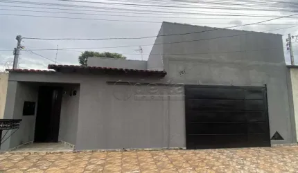 Casa residencial disponível para venda no bairro São Jorge em Uberlândia-MG
