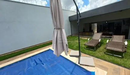 Casa residencial  disponível para venda no bairro Cidade Jardim em Uberlândia-MG