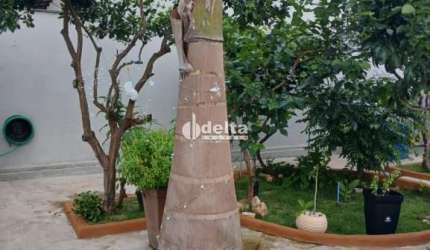 Casa disponível para venda no bairro Cidade Jardim em Uberlândia MG