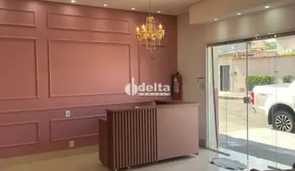 Apartamento disponível para venda no bairro Planalto em Uberlândia-MG