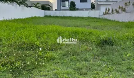 Terreno em condomínio disponível para Venda no bairro Jardim Sul em Uberlândia-MG