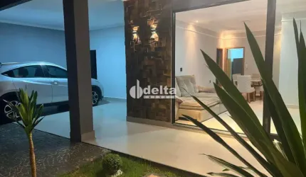 Casa disponível para locação no bairro Jardim Europa  em Uberlândia-MG